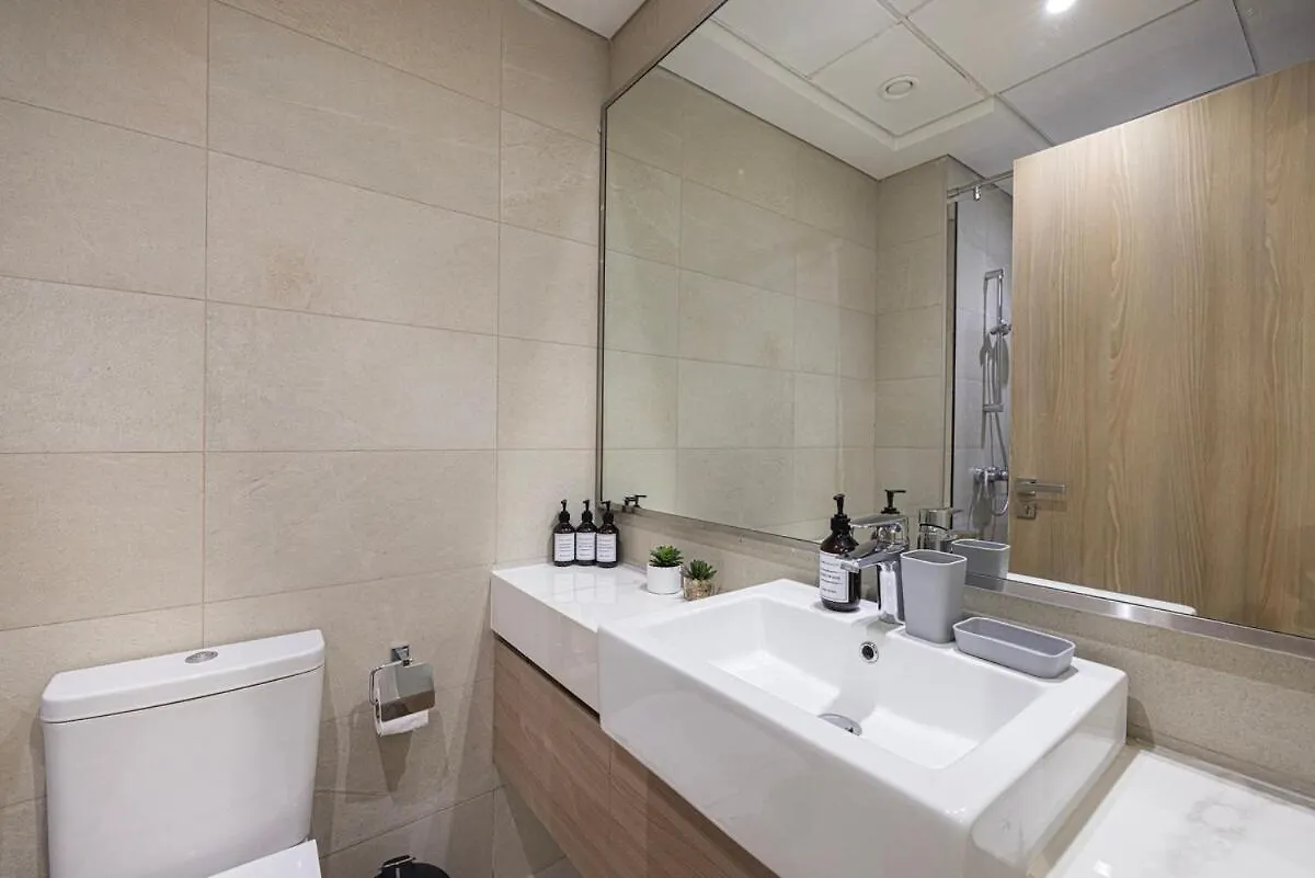 Lägenhet Livin Holidays - Studio - Azizi Riviera Dubai